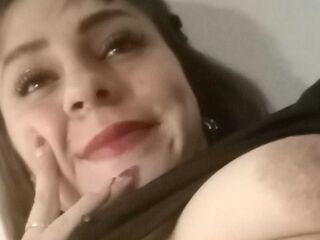naked cam girl photo MiaFons