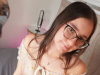 camgirl showing pussy MiaHilfiger