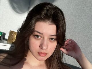 nude webcamgirl picture MiaShandri