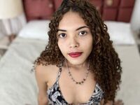 masturbating webcamgirl MicheleDelkkos