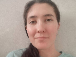 camwhore shaving pussy MildaParillo