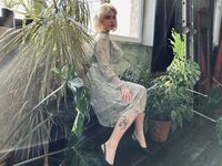adult sex chat NikaRocks