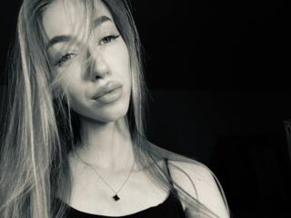 hardcore webcam show NikkiTenerovich