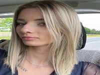 web cam show NoraStar