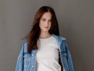 web cam chat NoriAnn