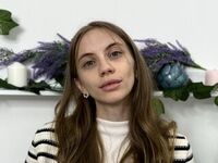 camgirl masturbating with sex toy QuennaGammell