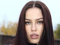 voyeur cam RandaEisenmann