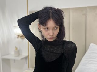 camslut showing tits RavenNoire