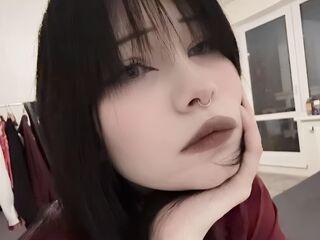 live chatroom RinaMyers