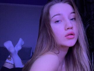 camgirl masturbating with sextoy RowenaGoodwyn