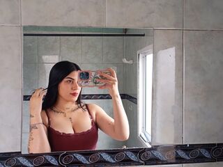hot cam girl fingering pussy SamaraCastellano
