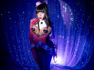 naked girl with webcam masturbating with vibrator SaraBrooks