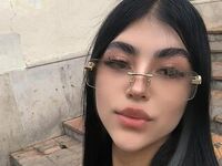 cam girl photo SaraHearth