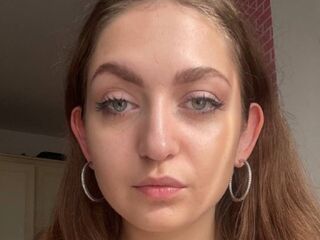 camwhore masturbating with vibrator ShaniFland