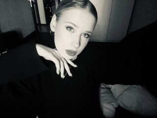 hot webcam SherieMcwayne