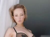 naked cam chat SophieeCrush