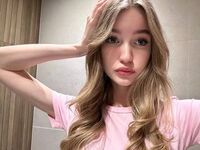 closeup web cam StephanieMeeter