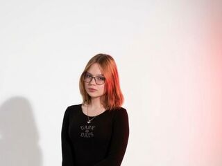 sex cam SuzanGoldstein