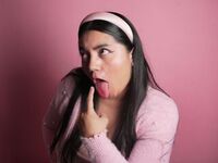 live webcam model TessaBisou