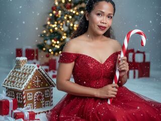 camgirl fingering wet pussy TrixieSaisem