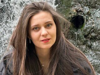 girl fingering bald pussy WilleneLaroque