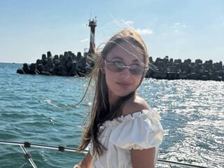 bedroom live cam YaekoBrowers