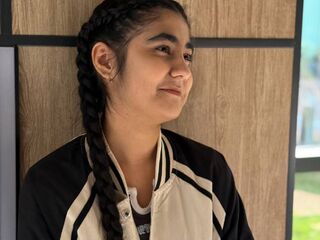 camwhore masturbating with sextoy YukoKlapper