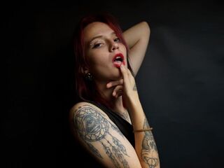 camgirl live ZaraCoup