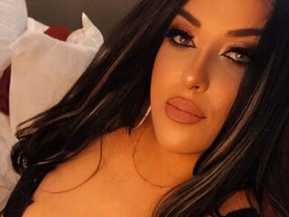 cam girl playing with vibrator Zinaa